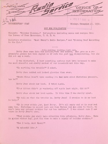 United States. Department of Agriculture. Radio Service: Holiday cookies (1930, United States Department of Agriculture, Office of Information, Radio Service)